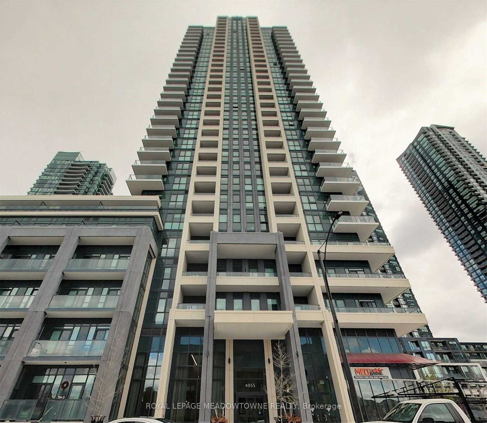 4055-parkside-village-drive-mississauga-ontario-w13461666