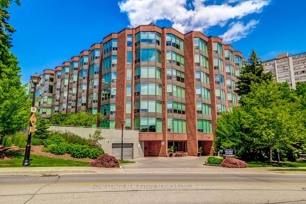2121-lakeshore-road-burlington-ontario-w13461766