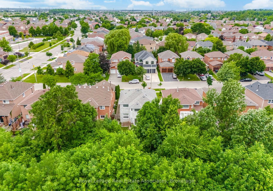6343-alderwood-trail-mississauga-ontario-w13462076