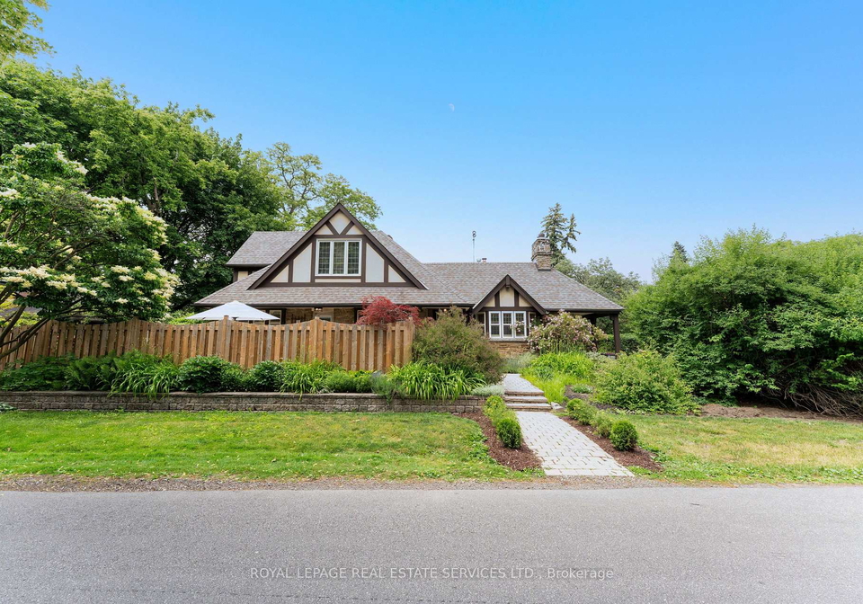 50-brentwood-road-s-etobicoke-ontario-w13462136