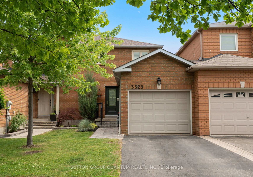 3329-bobwhite-mews-mississauga-ontario-w13462172
