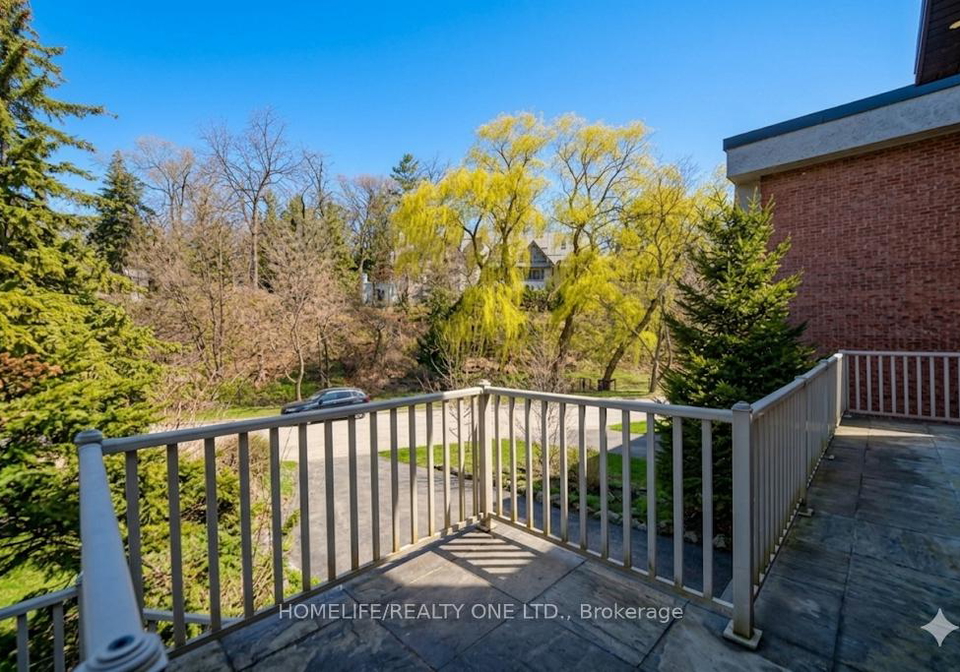 31-bearwood-drive-etobicoke-ontario-w13462310