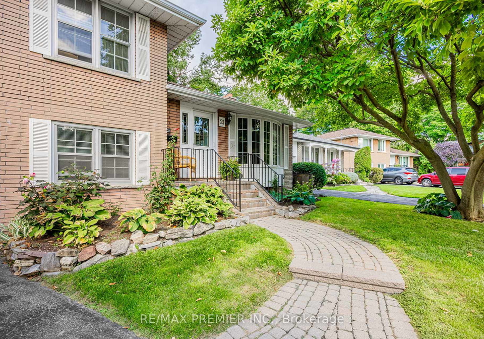 21-halbadier-place-etobicoke-ontario-w13462476