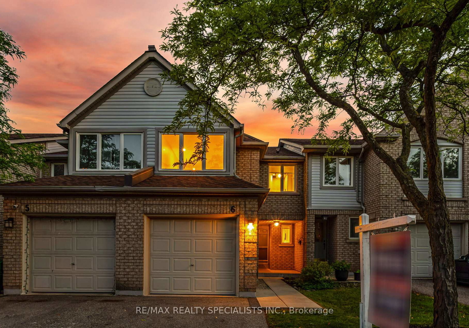 2555-thomas-street-mississauga-ontario-w13462496