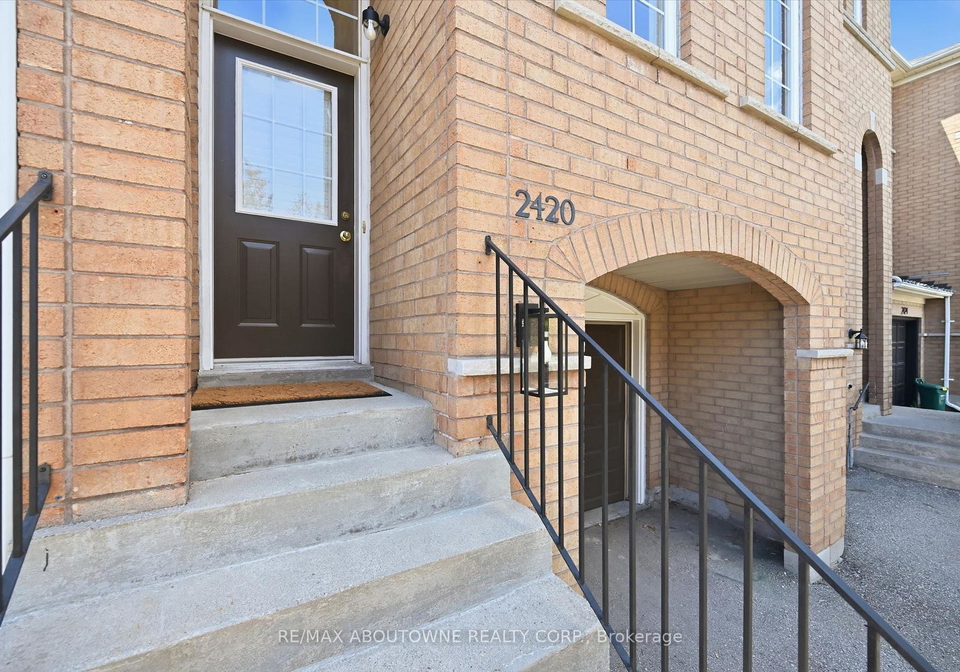 2420-ravinebrook-crescent-oakville-ontario-w13462666