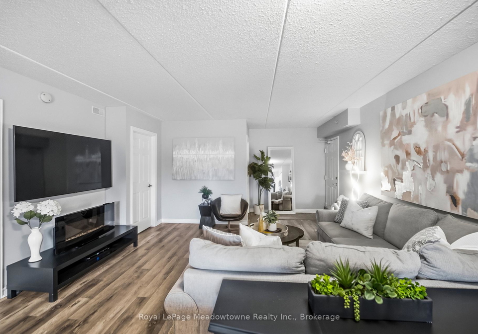 1483-maple-avenue-milton-ontario-w13462700