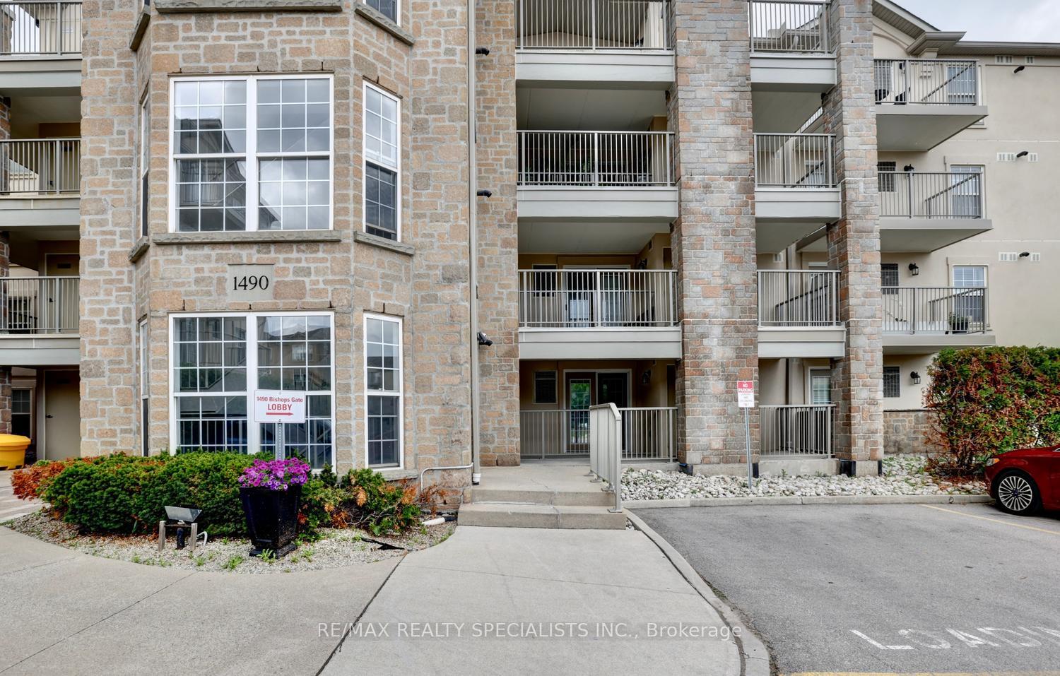 1490-bishops-gate-oakville-ontario-w13462920