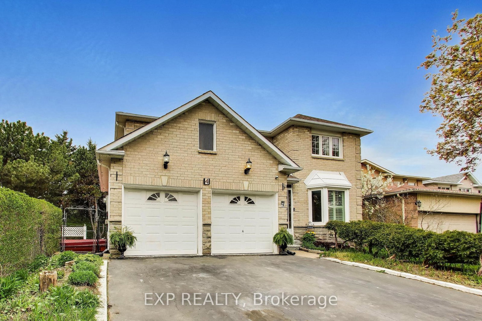 4-leatherhead-court-brampton-ontario-w13462938