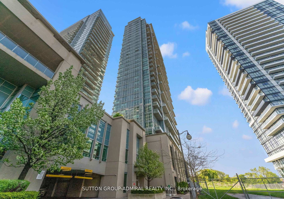 155-legion-road-n-etobicoke-ontario-w13463078