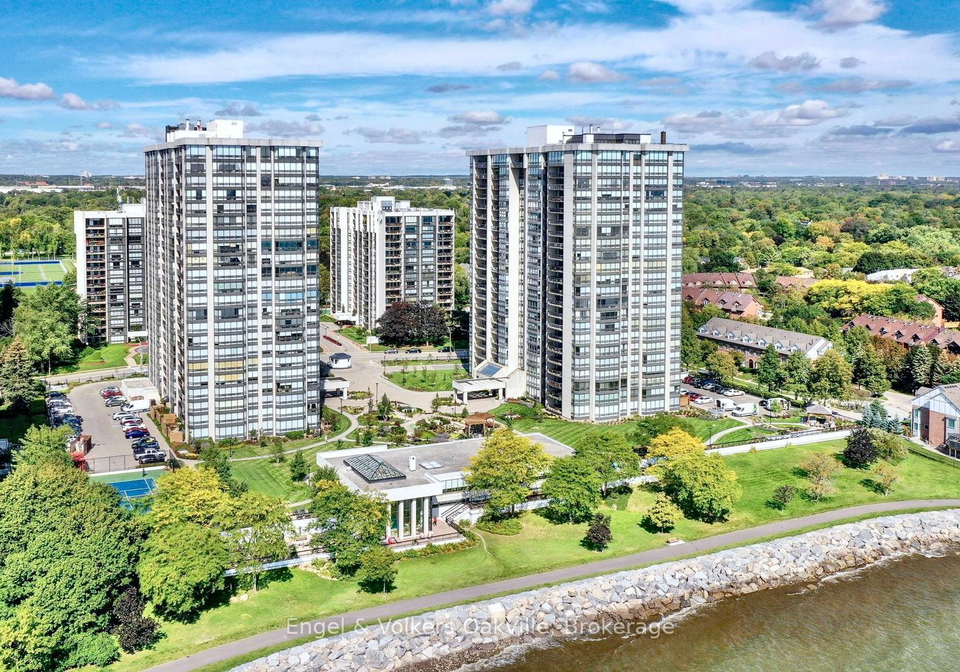 2180-marine-drive-oakville-ontario-w13463100