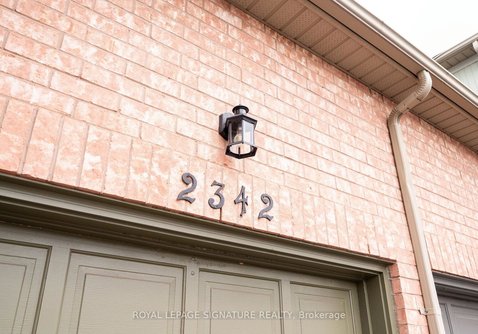 2342-bankside-drive-mississauga-ontario-w13463228