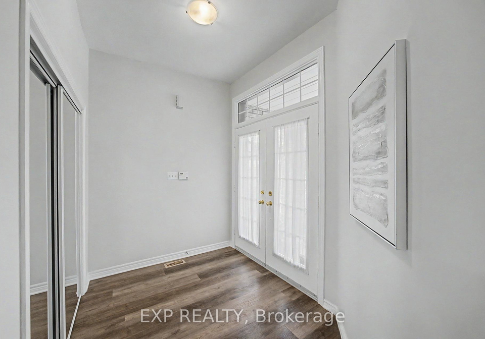 379-grovehill-road-oakville-ontario-w13463358