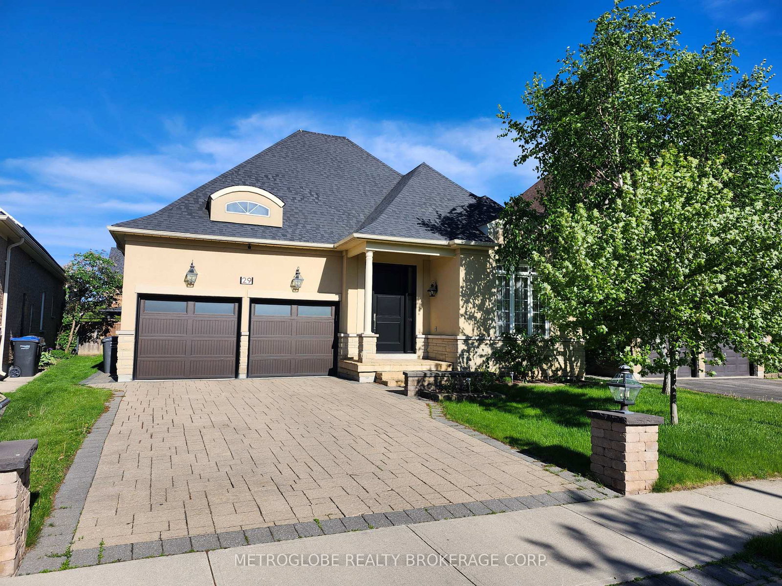 29-fontainebleu-road-brampton-ontario-w13463396