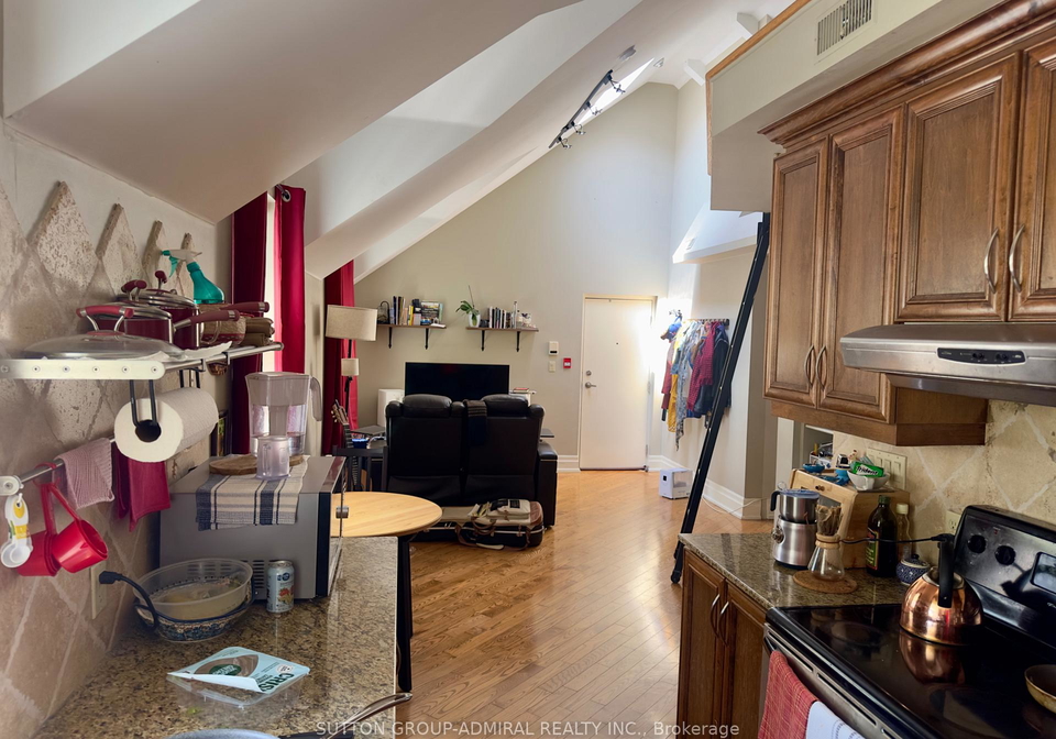 136-springhurst-avenue-toronto-ontario-w13463554