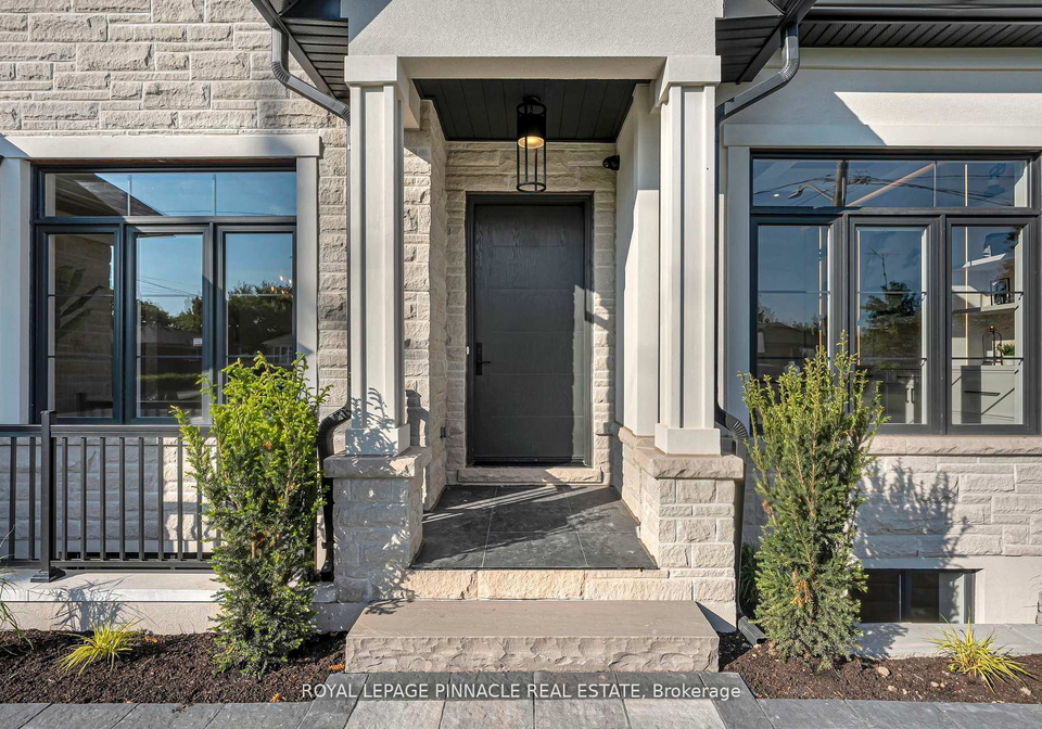 383-southview-road-oakville-ontario-w13463686