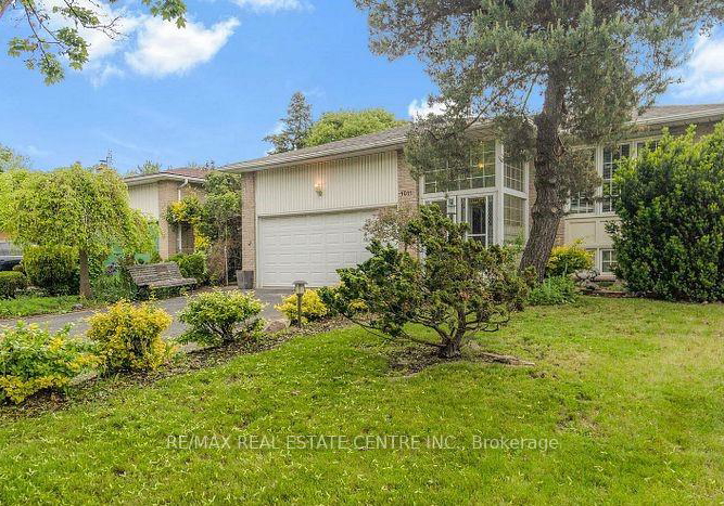1011-pearson-drive-oakville-ontario-w13463840