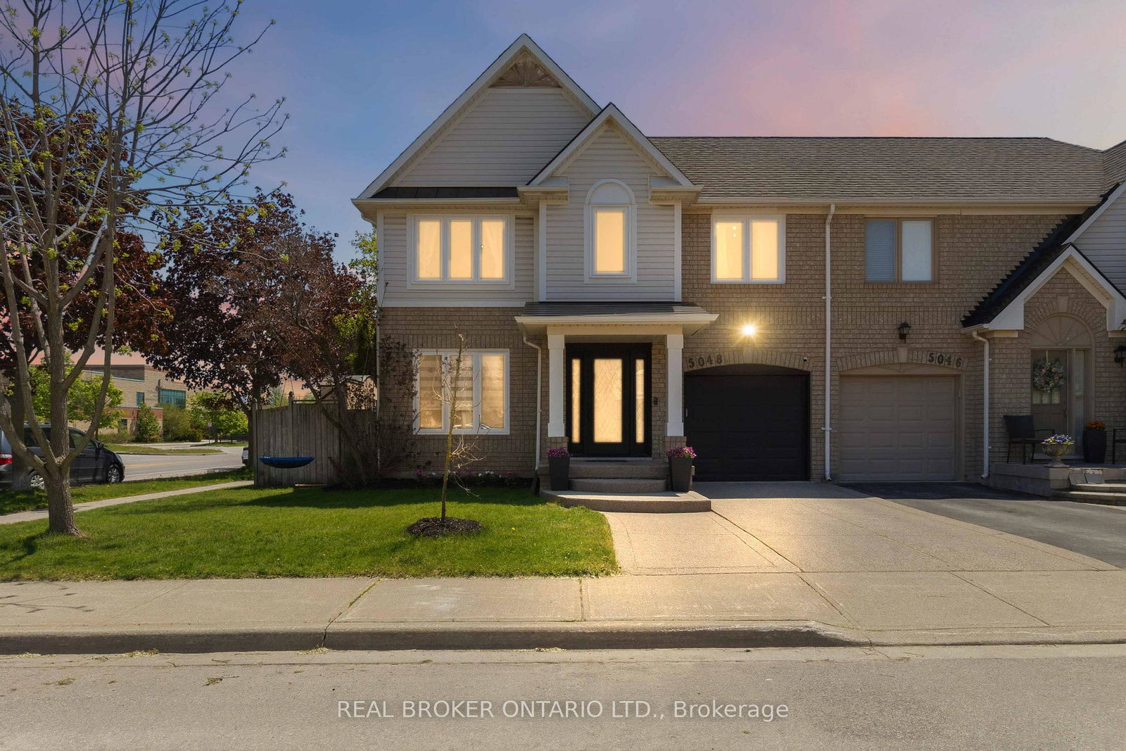 5048-haswell-lane-burlington-ontario-w13463906