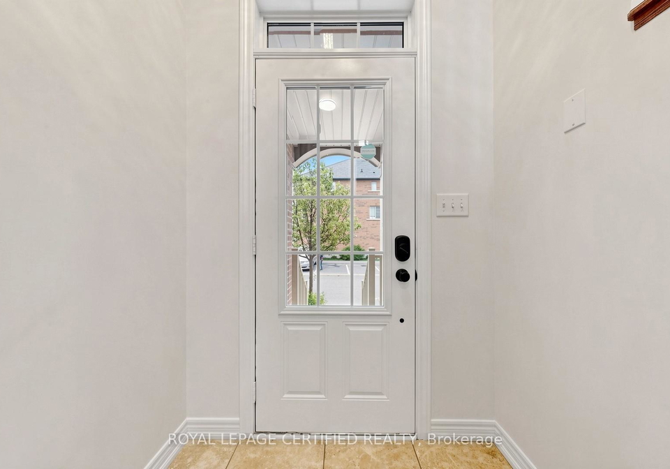 1380-granrock-crescent-mississauga-ontario-w13463990
