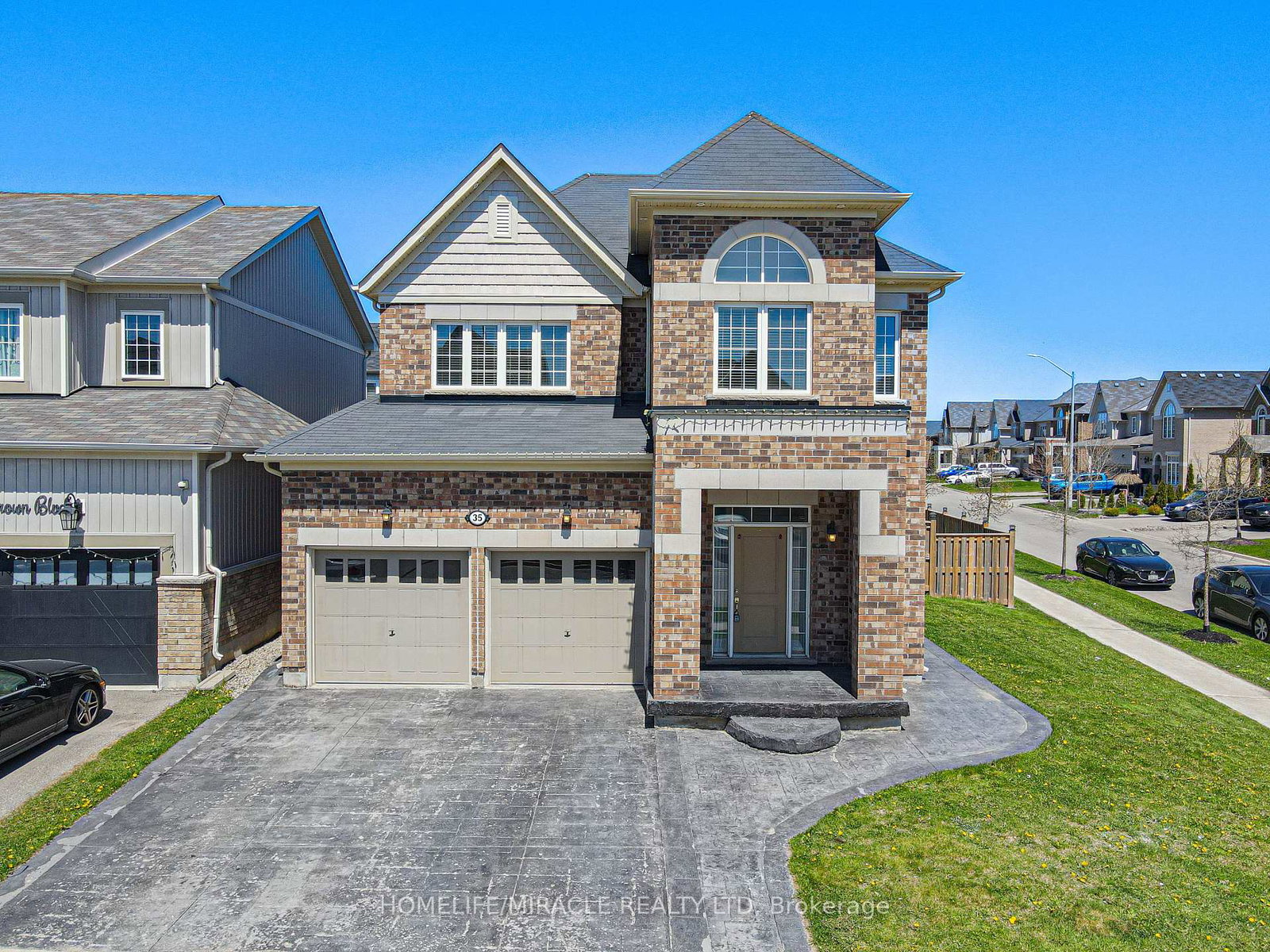 35-drew-brown-boulevard-orangeville-ontario-w13464080