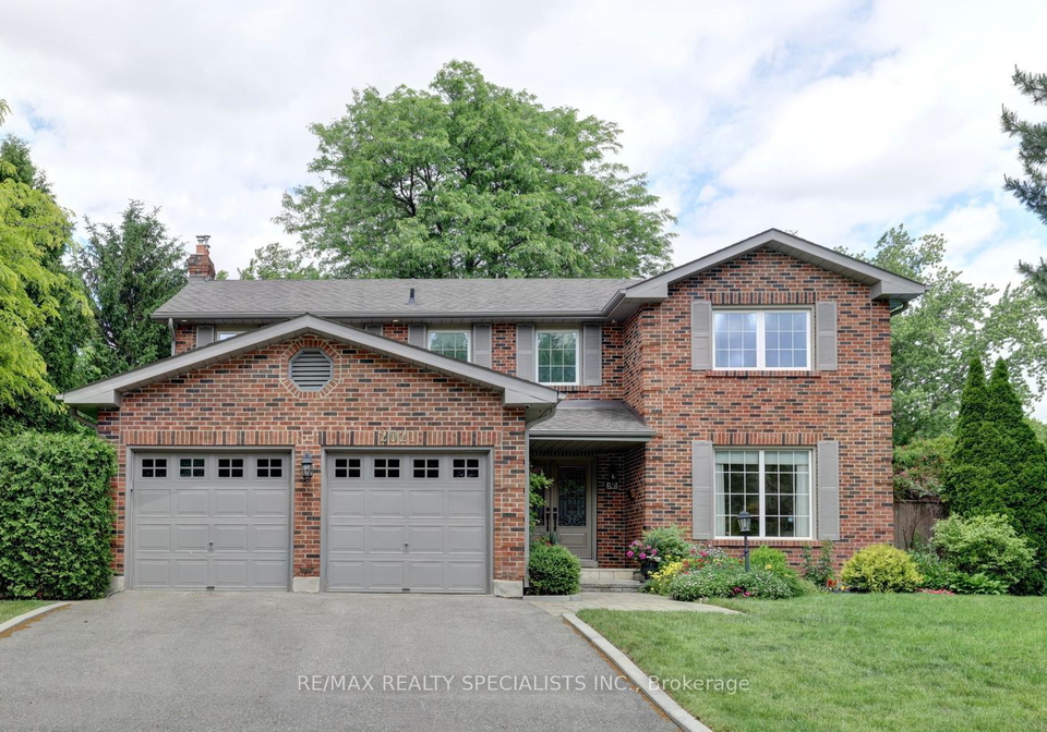 2021-shawanaga-trail-mississauga-ontario-w13464150