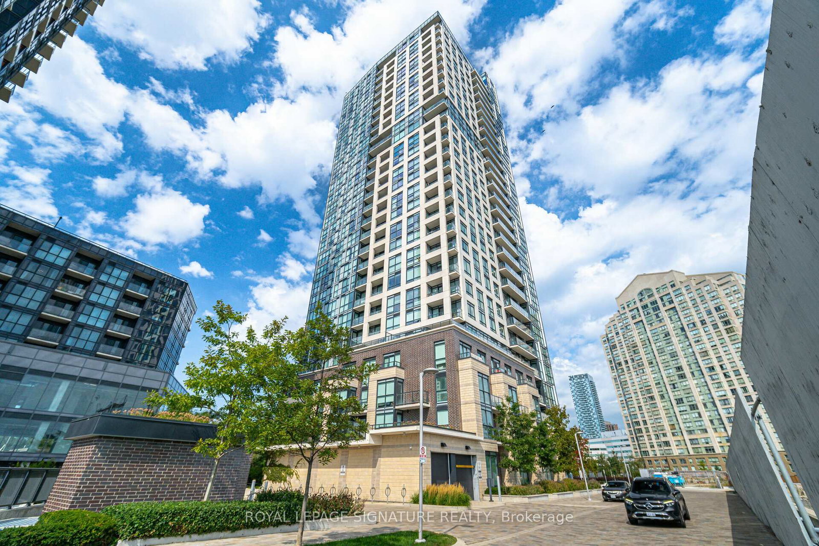 20-thomas-riley-road-etobicoke-ontario-w13464166