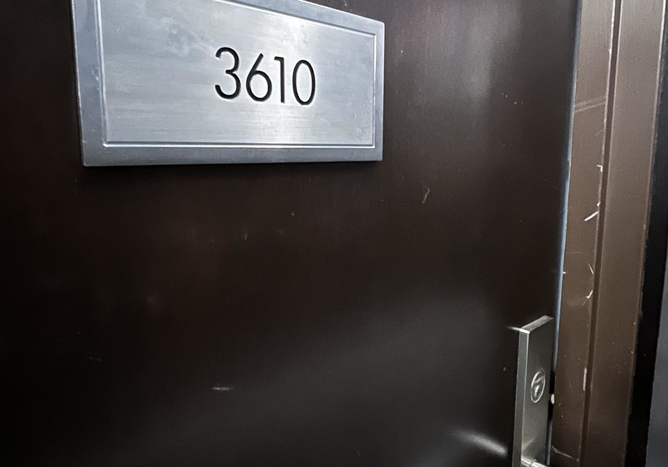 50-absolute-avenue-mississauga-ontario-w13464266