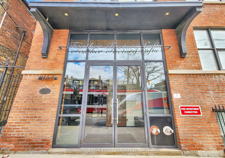 2154-dundas-street-w-toronto-ontario-w13464334