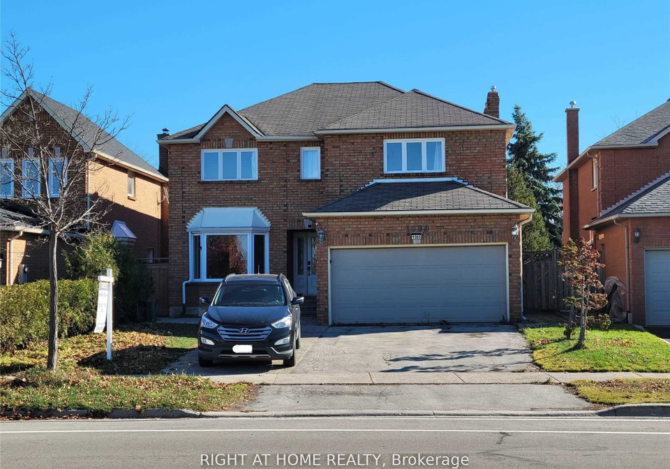 1080-glenashton-drive-oakville-ontario-w13464670