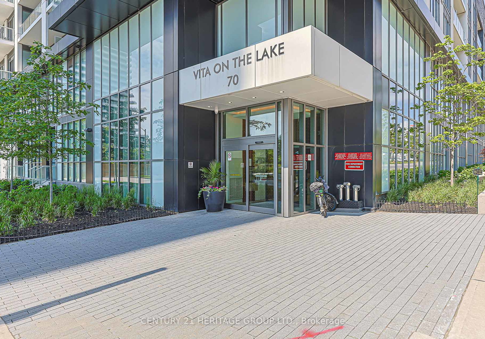 70-annie-craig-drive-etobicoke-ontario-w13464684