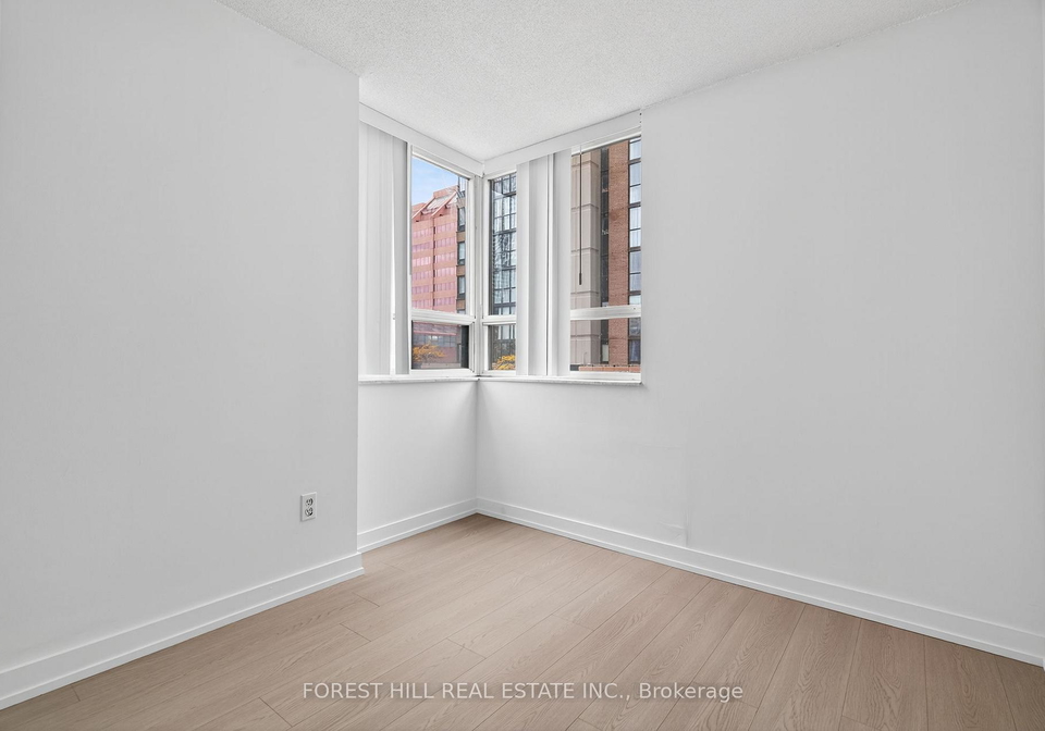 285-enfield-place-mississauga-ontario-w13464850