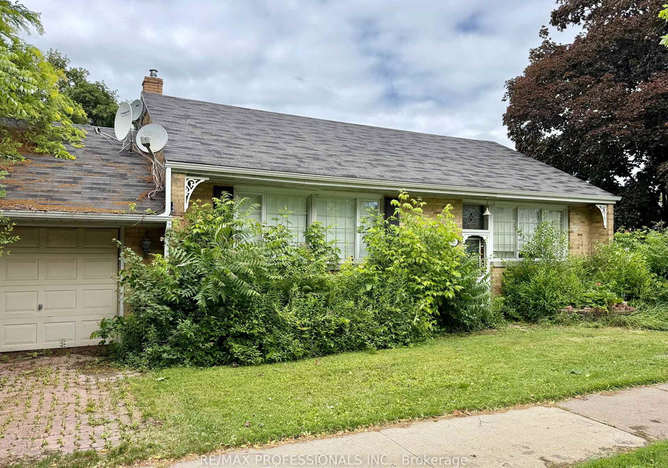 132-rathburn-road-etobicoke-ontario-w13464882