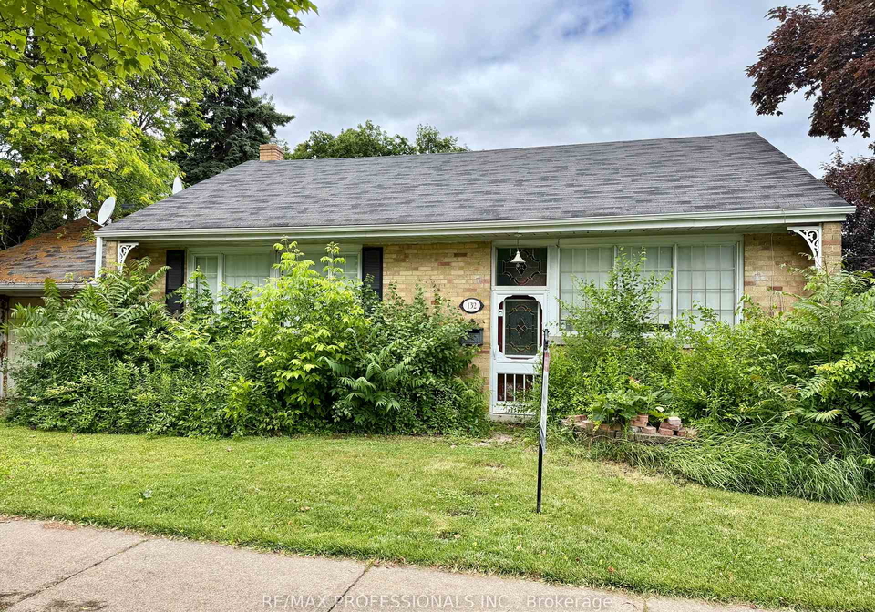132-rathburn-road-etobicoke-ontario-w13464882