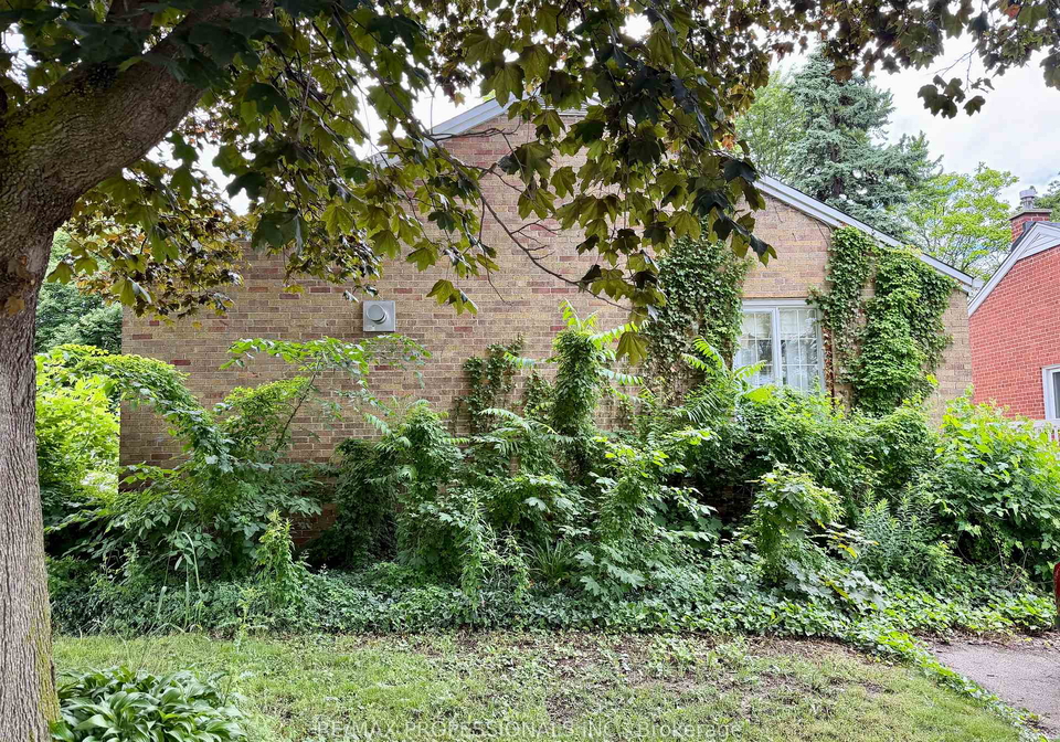 132-rathburn-road-etobicoke-ontario-w13464882