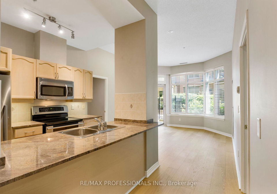350-princess-royal-drive-mississauga-ontario-w13464954