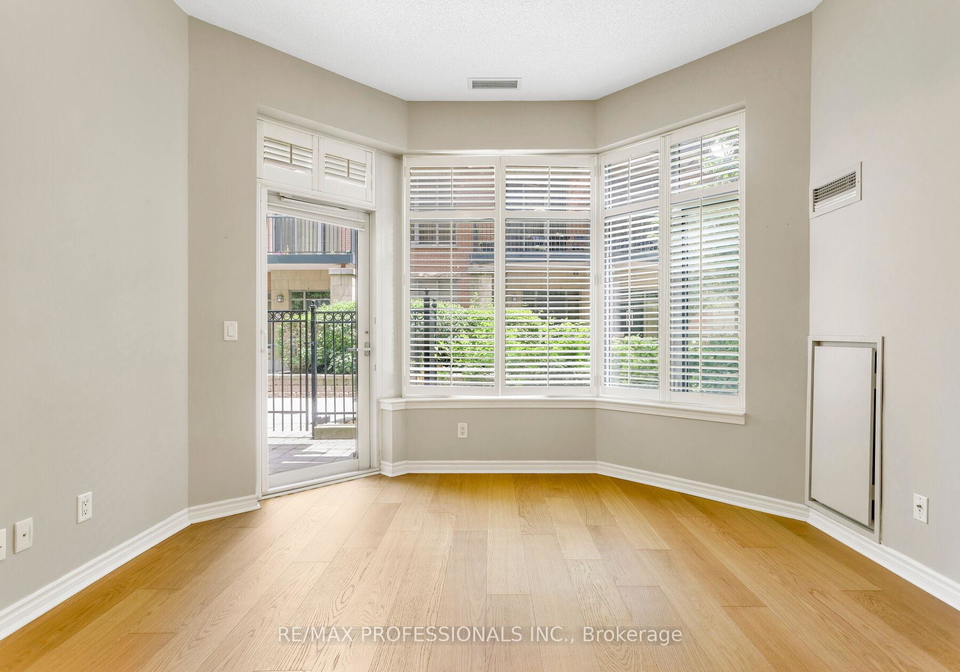 350-princess-royal-drive-mississauga-ontario-w13464954