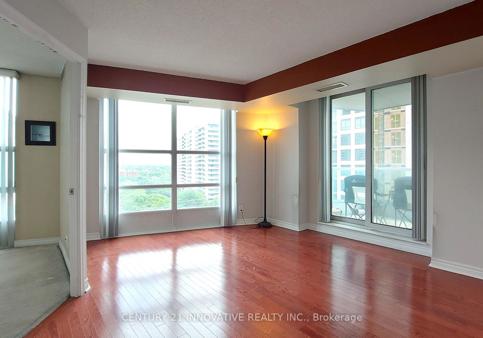33-elm-drive-mississauga-ontario-w13465104