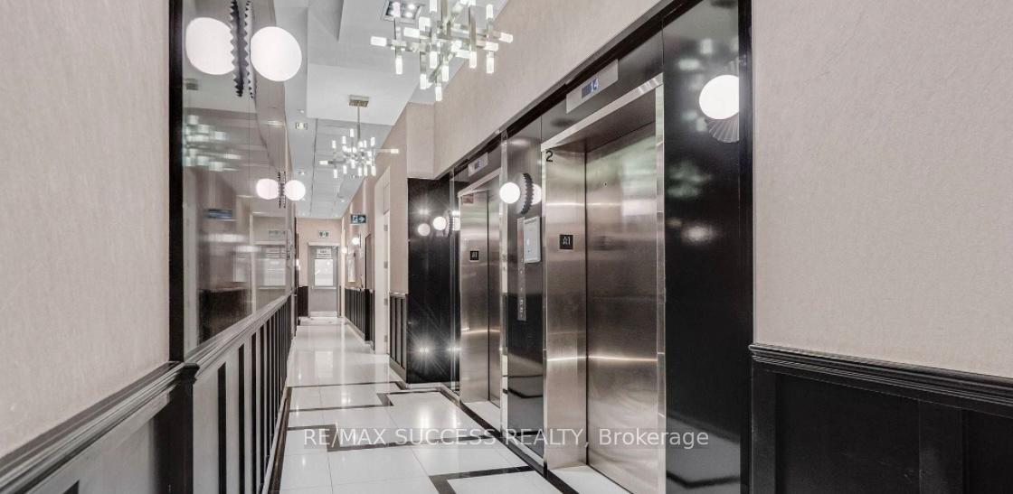 110-marine-parade-drive-etobicoke-ontario-w13465140