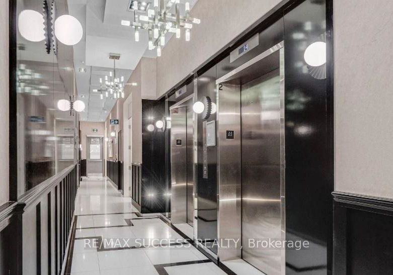 110-marine-parade-drive-etobicoke-ontario-w13465140