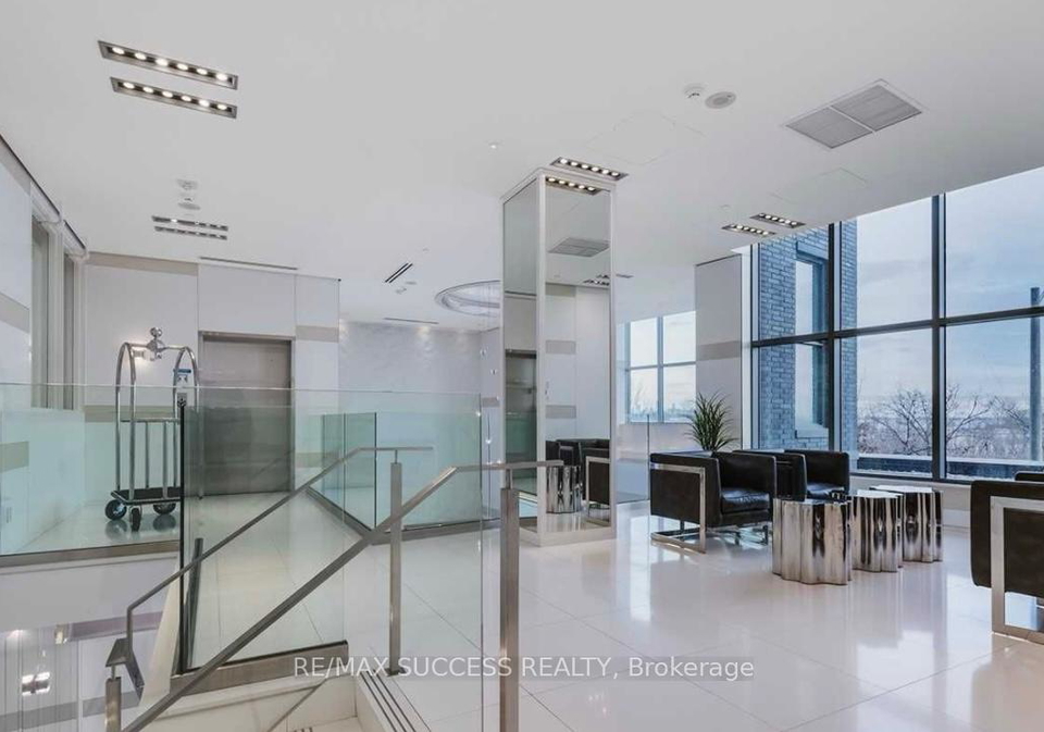 110-marine-parade-drive-etobicoke-ontario-w13465140