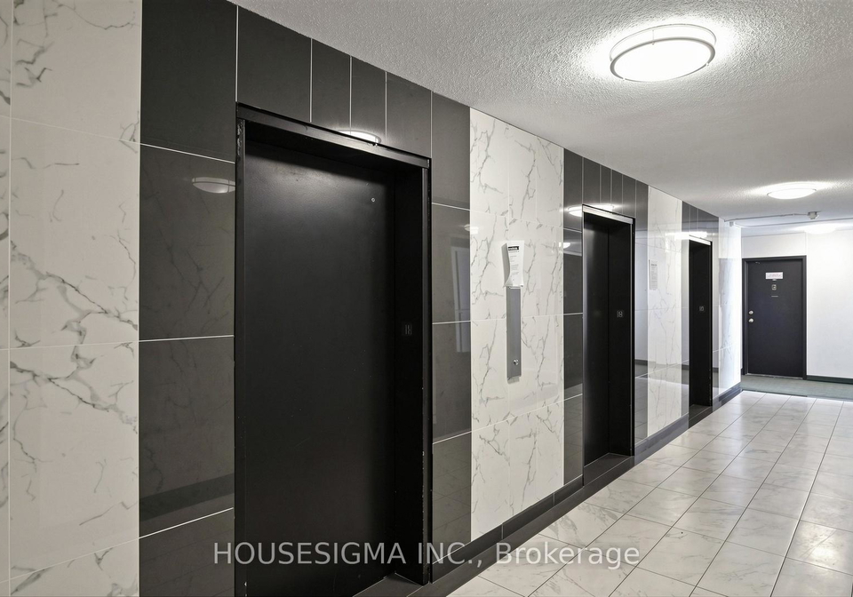 340-dixon-road-etobicoke-ontario-w13465442