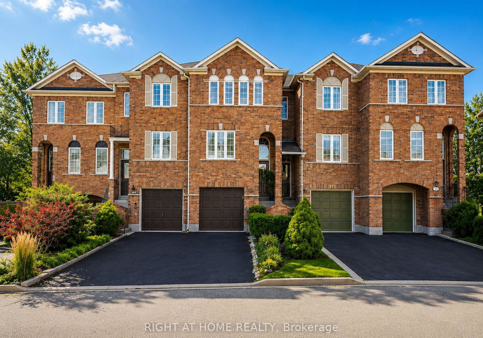371-fairgate-way-oakville-ontario-w13465488