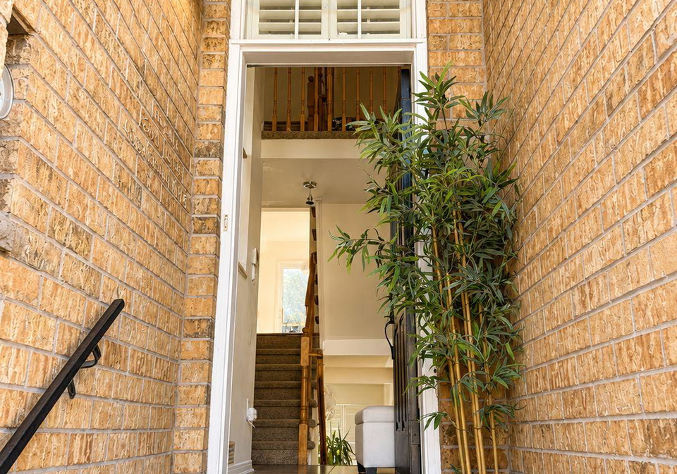 371-fairgate-way-oakville-ontario-w13465488