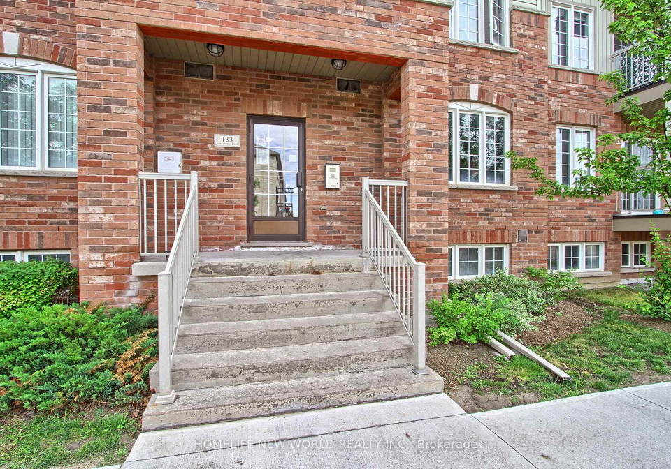 13isaac-devins-boulevard-york-ontario-w13465576