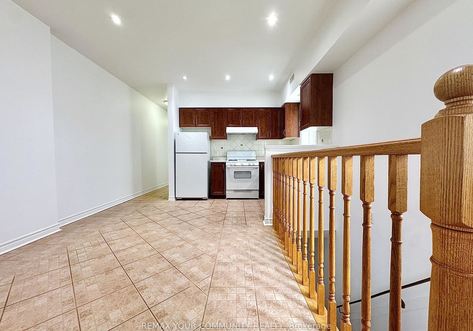 2415-dundas-street-w-toronto-ontario-w13465910