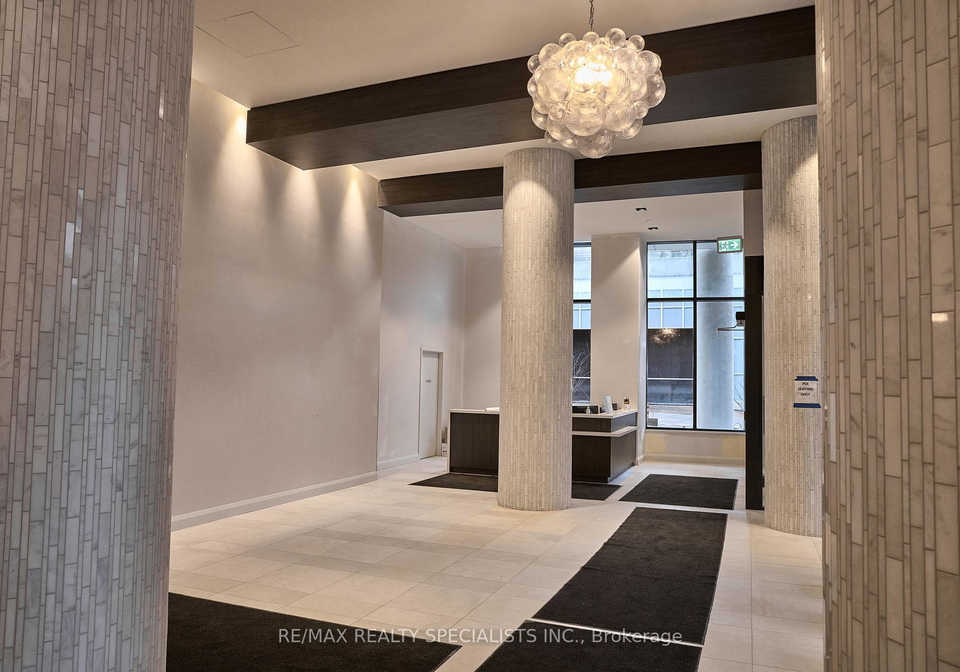 38-annie-craig-drive-etobicoke-ontario-w13466024