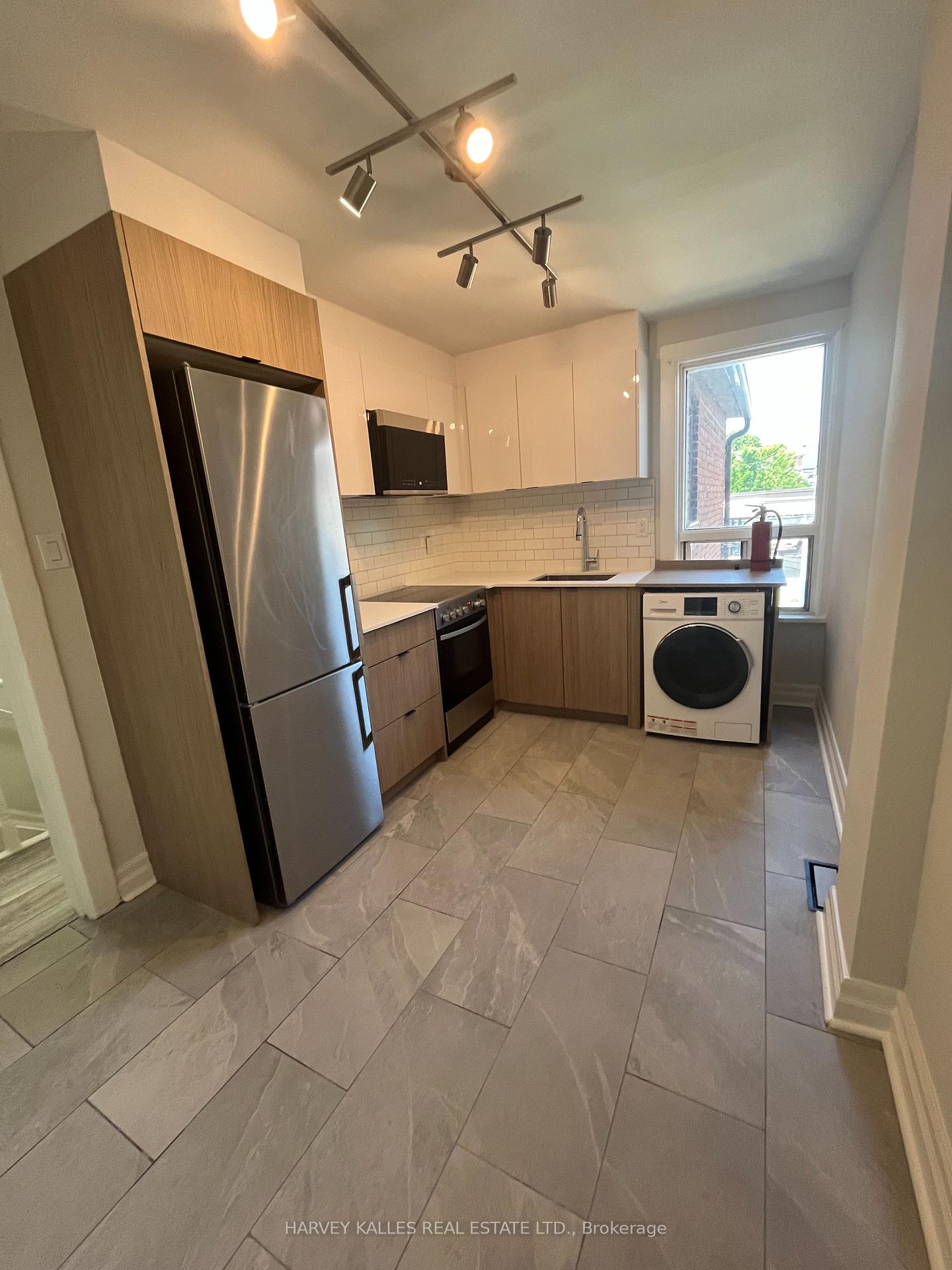 910-bloor-street-w-toronto-ontario-w13466090
