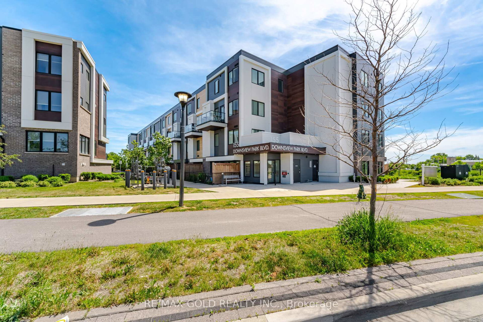 155-downsview-park-boulevard-york-ontario-w13466128