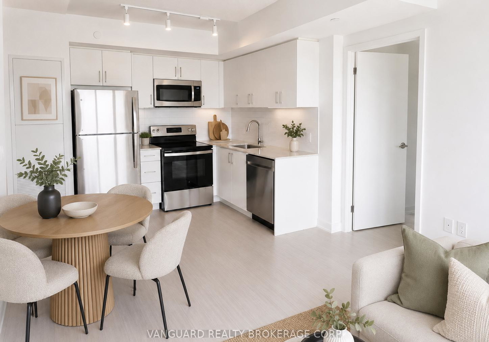 4010-eglinton-avenue-etobicoke-ontario-w13466136