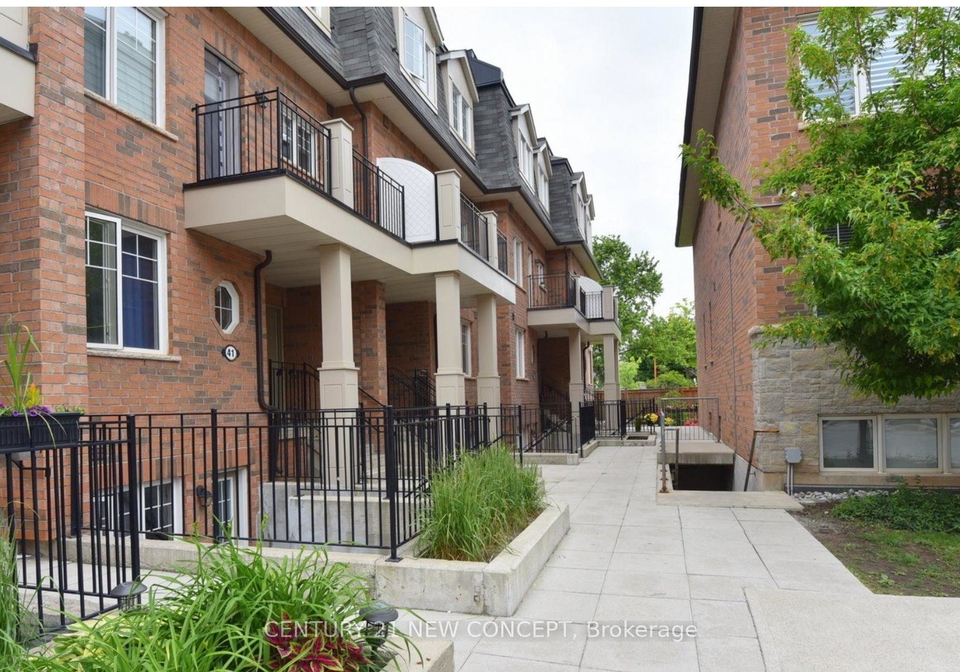 2420-baronwood-drive-oakville-ontario-w13466264