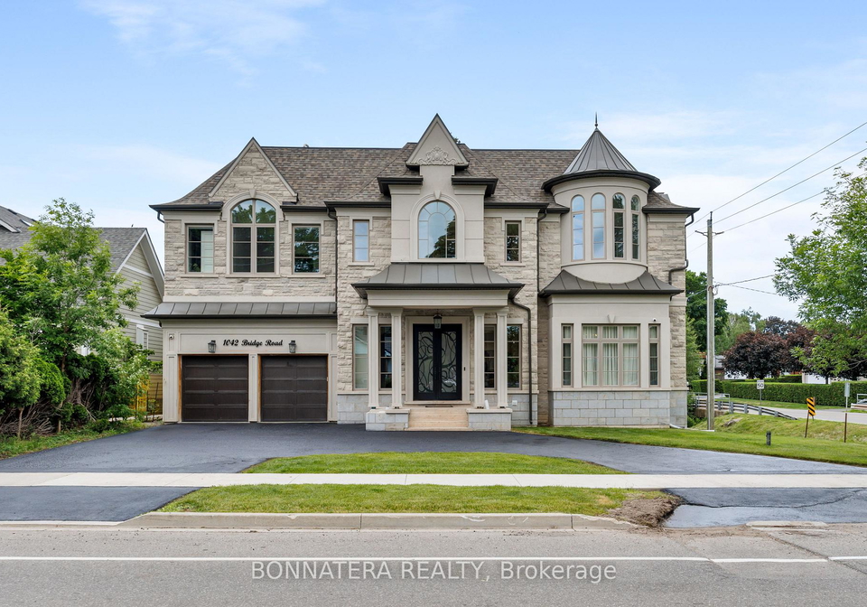1042-bridge-road-oakville-ontario-w13466488